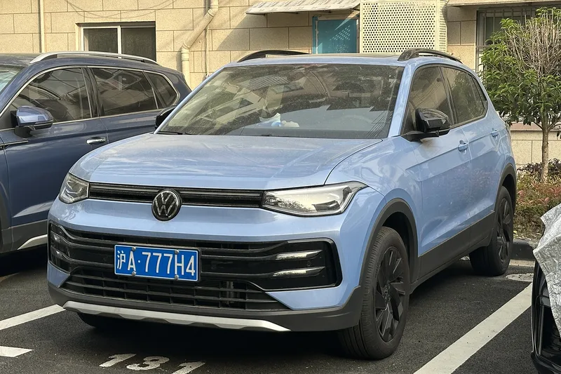 Volkswagen Tharu из Китая